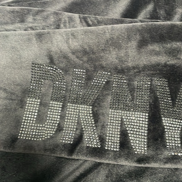 DKNY Size Large Black Velvet Hoodie*FULLLuxurious Zipper * Hood ties DKNY LOGO - Picture 2 of 4